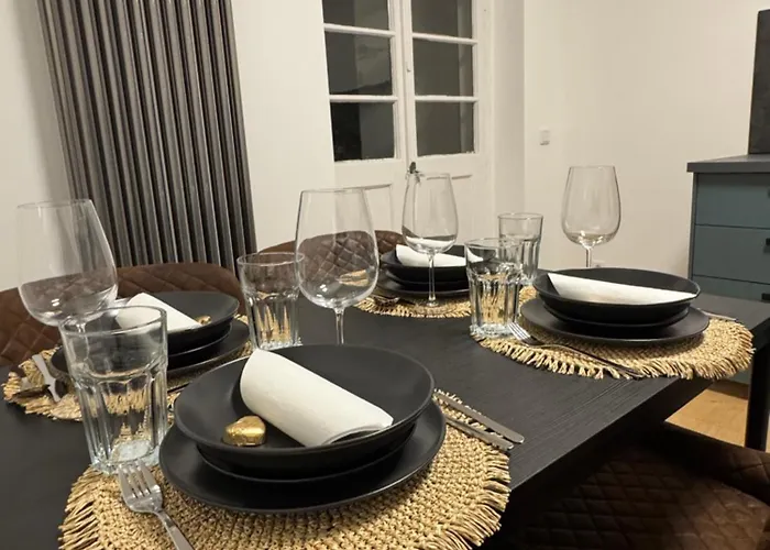 Zentrale Am Bergpark Apartman *